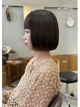 マロウ(mallow) 《花屋併設》オリーブベージュ　ミニボブ