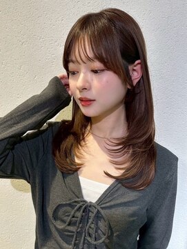 黒髪/オリーブグレー/小顔/ココアベージュ