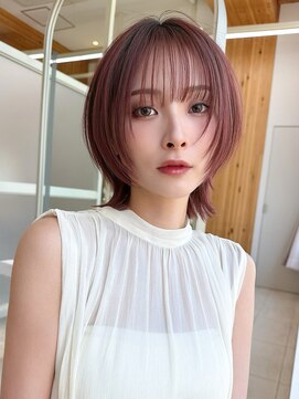 アフロート ディル(AFLOAT D'L) ミディアムレイヤーカットが大人気！小顔見せ似合わせカット