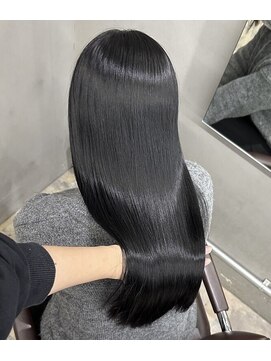 ラボアン 梅田店(lab.em.) クール系になりたい人おすすめブルーブラック