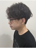 メンズセンターパートパーマツイストスパイラルパーマ刈り上げ