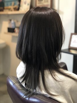 ラウレア(LAULEA) ロング ウルフcut