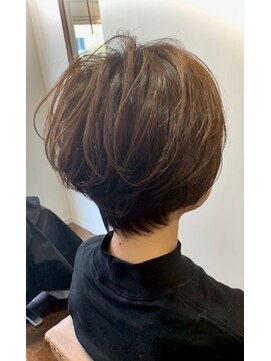 ラトリエ(L'Atelier) 大人ふんわりショート