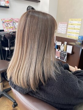 キュアスペース(CURE SPACE) ハイトーンハイライトデザイン