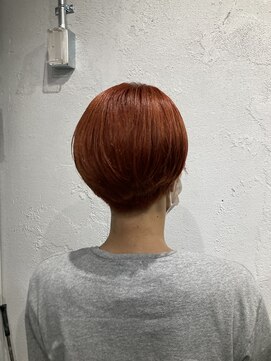 デムル(DEMURE) ボブ