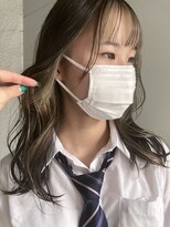 ソーコ 渋谷(SOCO)&nbsp;ハイトーンインナーカラーベージュフェイスフレーミング