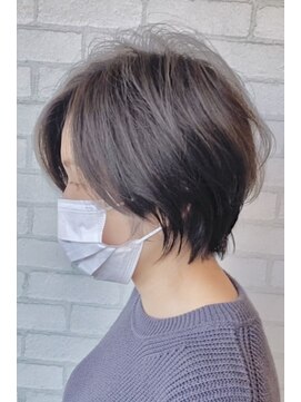 サウンドブイ(sound V) クールな大人ショートボブ