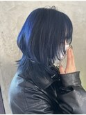ウルフカット　ブルーカラー