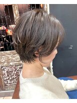 ハピネス クローバー 学園前店(Happiness CLOVER)&nbsp;大人かわいい☆ショート/小顔/ショートボブ/レイヤー/白髪/前髪