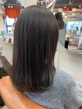 コージー(Kozy) ☆アッシュベージュ/オリーブ/透明感☆