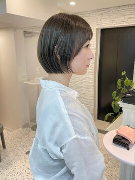 メモリーズ 表参道(Memories) 絶壁解消/ひし形/くびれ/大人ショートボブ/60代50代40代