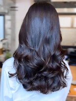 レノラ 本町(LENORA)&nbsp;ウェーブパーマこなれミディ前髪レイヤーカット薄めバング