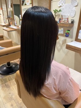 ヘアーメイク アンニコ(hair make an nico)の写真/an・nicoの髪質改善ではうねりやクセを取り除き、髪の手触りや艶感、潤いが格段にUP★自然なストレートに◎