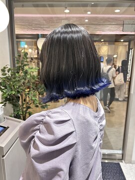 サロウィンフレンテ 新宿三丁目(SALOWIN Frente) ボブ×エンドカラーネイビー