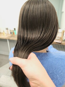 イラ(Era) オリーブベージュ/ブリーチなしカラー/透明感カラー