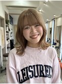 ベージュカラー