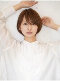 20代～50代◎細めハイライトフェザーショート◎サイドバング