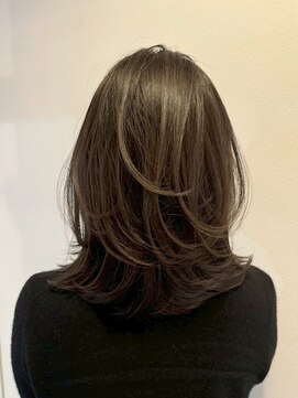 ムード(MOOD,) 暗めカラー/グランマッシュ[レイヤーカット/髪質改善/銀座]