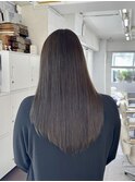 グレージュ、アッシュブラウン、ダークアッシュ、ロングレイヤー