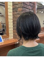 ヘアメイク フレンシア(hair make flencia)&nbsp;軽やかな動きで魅せる大人ボブ【429スタイル】