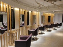 シック シャビー(CHIC shabby)の雰囲気（上質な創りの店内♪高級感のある広々とした空間です。）