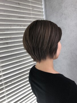 ヘアサロンM 新宿 春カラー×ダークトーン