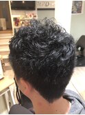 パーマ風くせ毛カット