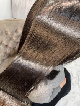 エスカーラ 表参道(THE ESCALA) 相田担当髪質改善トリートメントリアルお客様!662