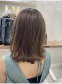 ナチュラルベージュ