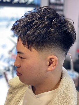 バーバー スタジオ ラフテル(Barber Studio RAFTEL) ソフトモヒカンスタイル