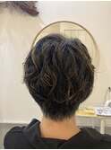 ショート×ハイライト×パーマ