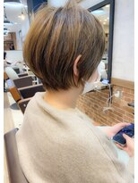 ナイロン 谷山店(NYLON.)&nbsp;★くびレイヤーエモージュ斜めバング小顔愛されグレージュカラー