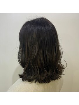 トゥーヘアー(too hair) 抜け感ベージュカラー[西葛西/西葛西北口]