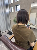 イッキ(IKKI)&nbsp;切りっぱなしショートボブ
