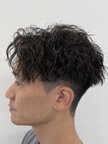 ビカムメンズヘアー 栄店(become men's hair)&nbsp;縦落ちツイストスパイラルセンターパート