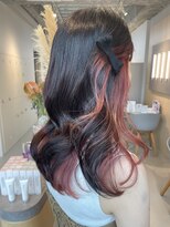 シダ(sida SAIIN)&nbsp;20代30代インナーカラーピンク