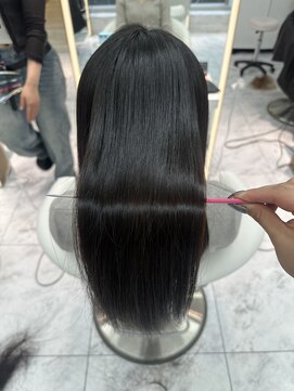 ロンドルピナス 小倉(Lond Lupinus) 黒髪カタログ/オリーブグレー/ココアベージュ/小顔に見せるヘア