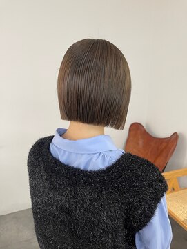 ディッシィ 立川(D'ICI) 《SAYAKA》ぱつっとBOB×オリーブベージュ