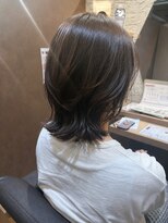 カプロハッチ(Capullo Hacchi.)&nbsp;艶感くびれミディ×外ハネレイヤー