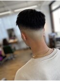 ☆ フェードカット　クロップスタイル