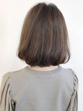 リコ(LIKO) 大人女性に人気☆お手入れ簡単やわらかボブ☆