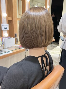 ネオリーブ クタ 町田店(Neolive kuta) 【Neolivekuta町田店】切りっぱなしボブ