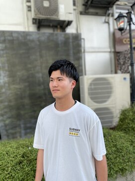 ルーカス(LUCAS) ツーブロックアップバングスタイル