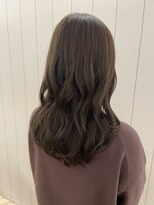 アドラーブル 万代店 (adorable)&nbsp;20代30代40代ブリーチなしオリーブグレージュロングワンレン