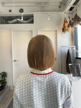 ロカ 表参道(loka) 切りっぱなしボブ［表参道/髪質改善/ハイライト］