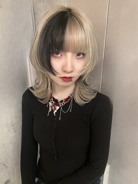 ソル ジングウマエ(SOL JINGUMAE) ☆ミディアムレイヤー/ホワイト/ハイトーンウルフ