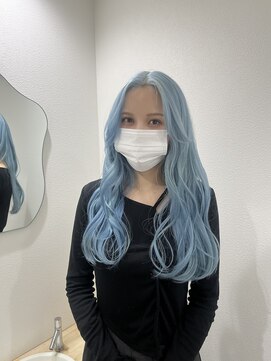 モニカ 栄店(MONIQA) 水色カラー