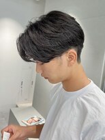 トリッカ 銀座(tricca)&nbsp;センターパート/縮毛矯正/ストレート/ブルーブラック