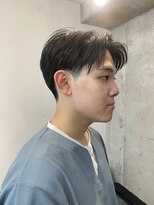 グッドプレイスアンドシング(Good Place&thing)&nbsp;メンズカットセンターパートマッシュフェード刈り上げ