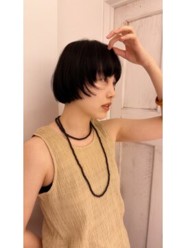 コス(kos) short bob